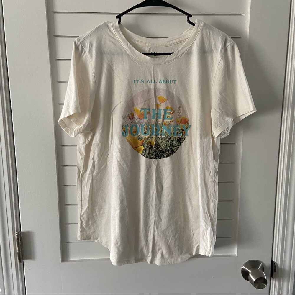 Old Navy It's All About the Journey Floral Short Sleeve Tshirt size Large